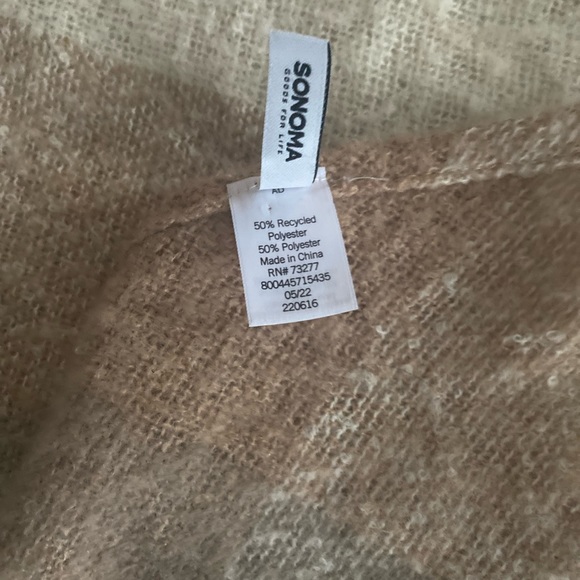 Sonoma beige scarf - Picture 3 of 4
